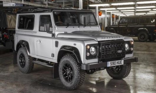 Land Rover Defender продали за 549 000 евро