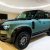 Во Вьетнам ввезли два редчайших внедорожника Land Rover Defender Trophy